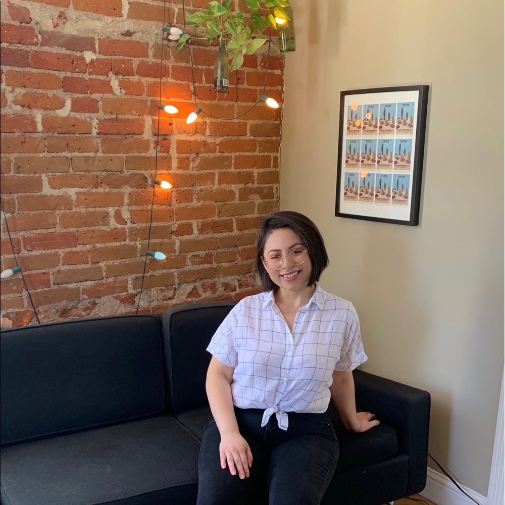 Meet your Posher, Amy